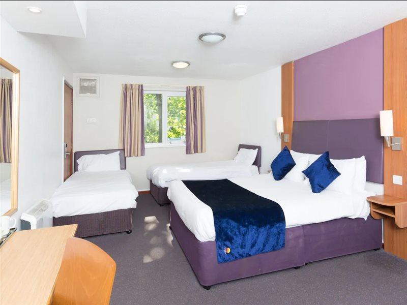 Comfort Inn Manchester North 미들턴 외부 사진