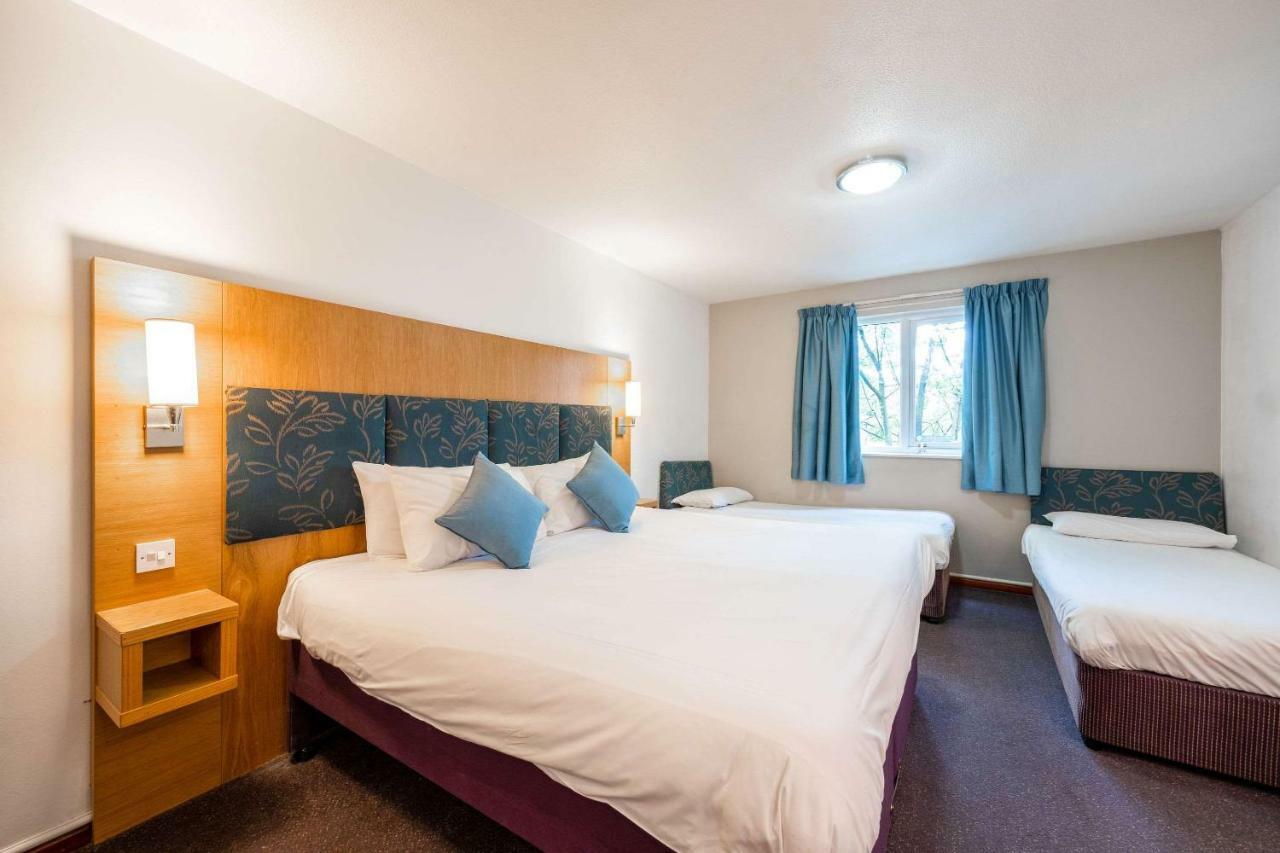 Comfort Inn Manchester North 미들턴 외부 사진